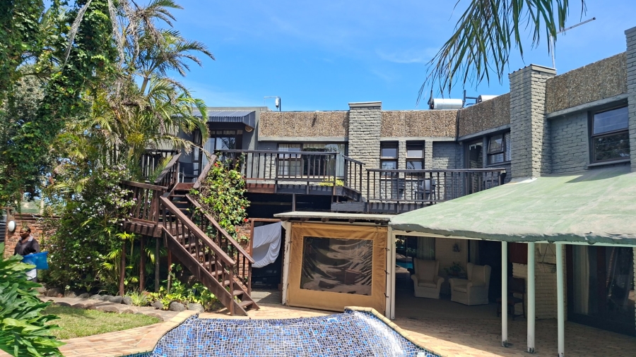 5 Bedroom Property for Sale in Blue Bend Eastern Cape